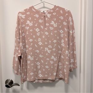 Uniqlo Pink Floral Blouse size xs